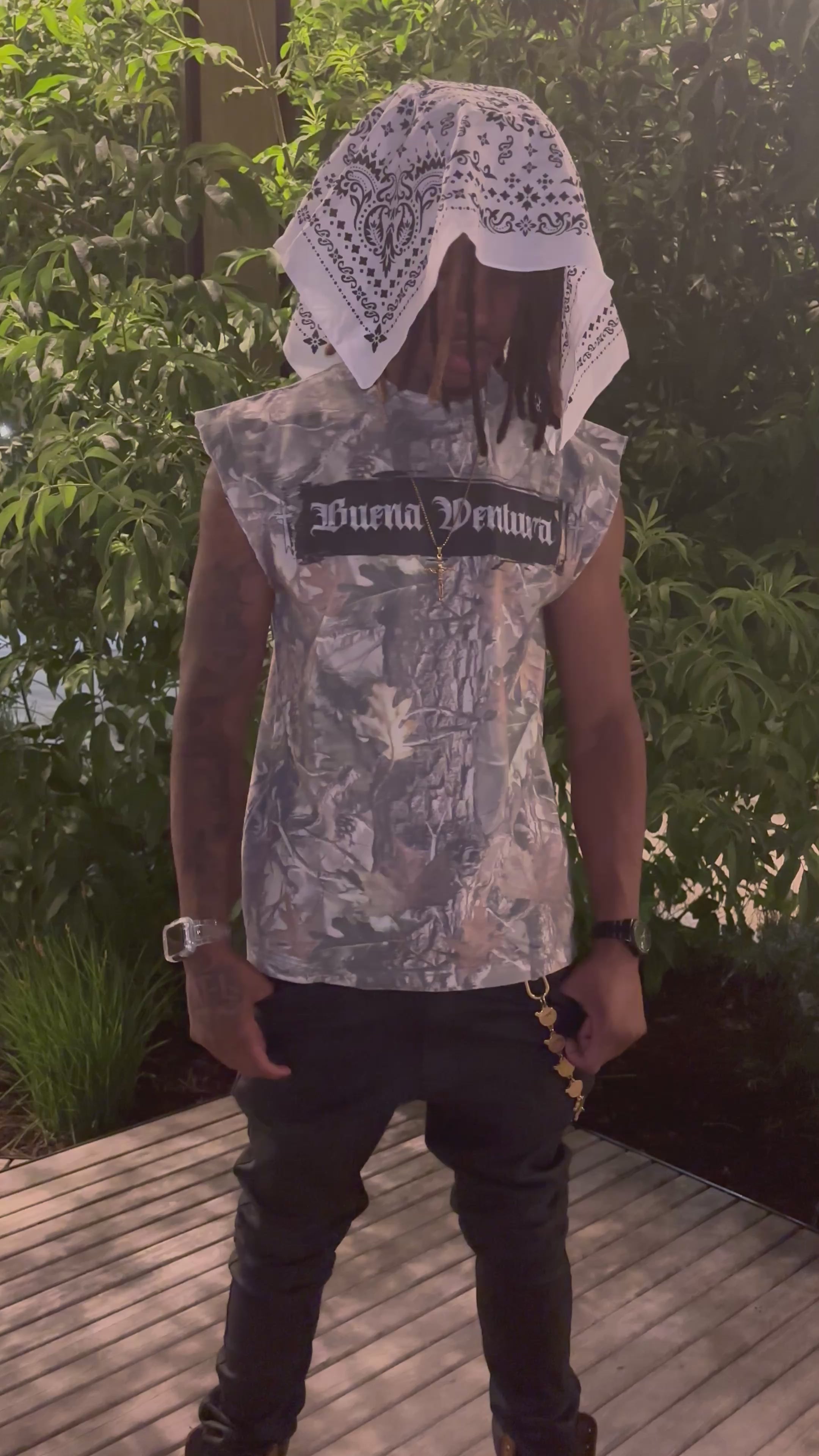 𝐁𝐮𝐞𝐧𝐚 𝐕𝐞𝐧𝐭𝐮𝐫𝐚 𝐂𝐮𝐭𝐨𝐟𝐟 𝐓𝐞𝐞 (𝐂𝐚𝐦𝐨)